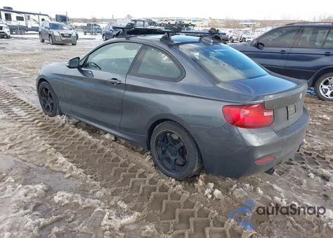 2015 BMW M235 xDrive z USA, uszkodzony, nr VIN WBA1J9C5XFV371205